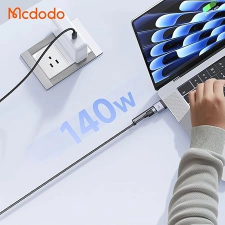 کابل تبدیل فست شارژ Mcdodo CA-3681 Type-C to Type-C PD 5A 240W 2m MCDODO CA-3681 TYPE-C TO TYPE-C PD 240W 5A 2M FAST CHARGING CABLE